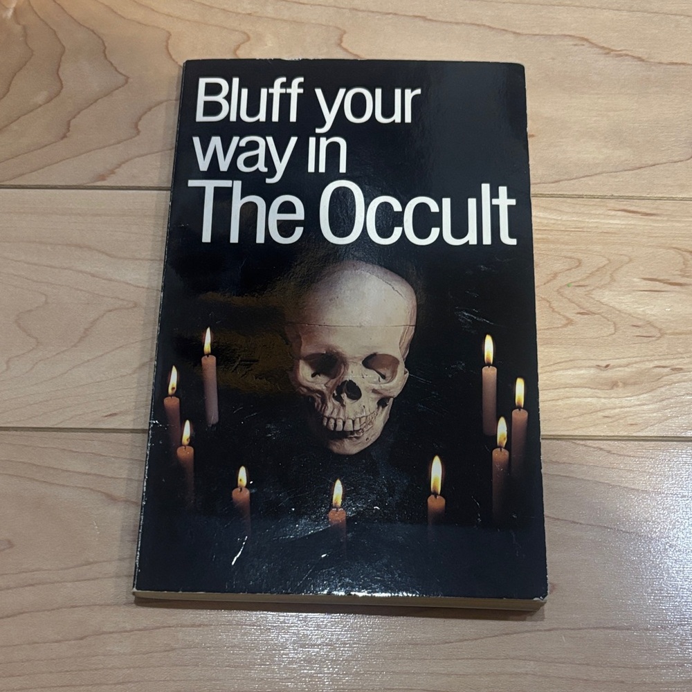 3/$40 - Bluff Your Way in The Occult by Alexander Rae 1992 book vintage horror